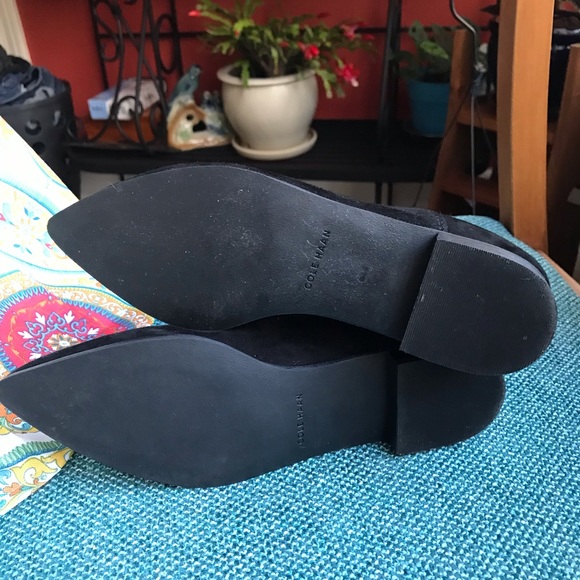 Cole Haan suede ankle boots. Worn once. Size 7 1/2 B. - Picture 6 of 8